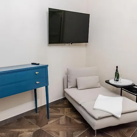 Apartment Dede *